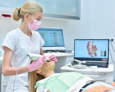 invisalign-treatment-3d-scanner-1